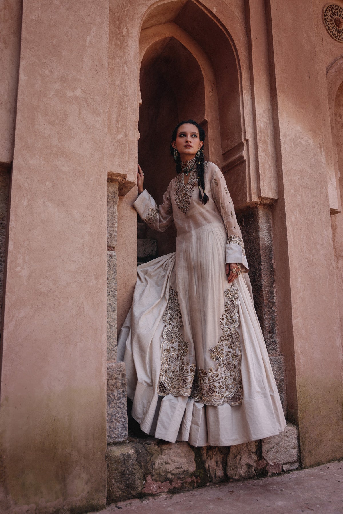 MAHNOOR